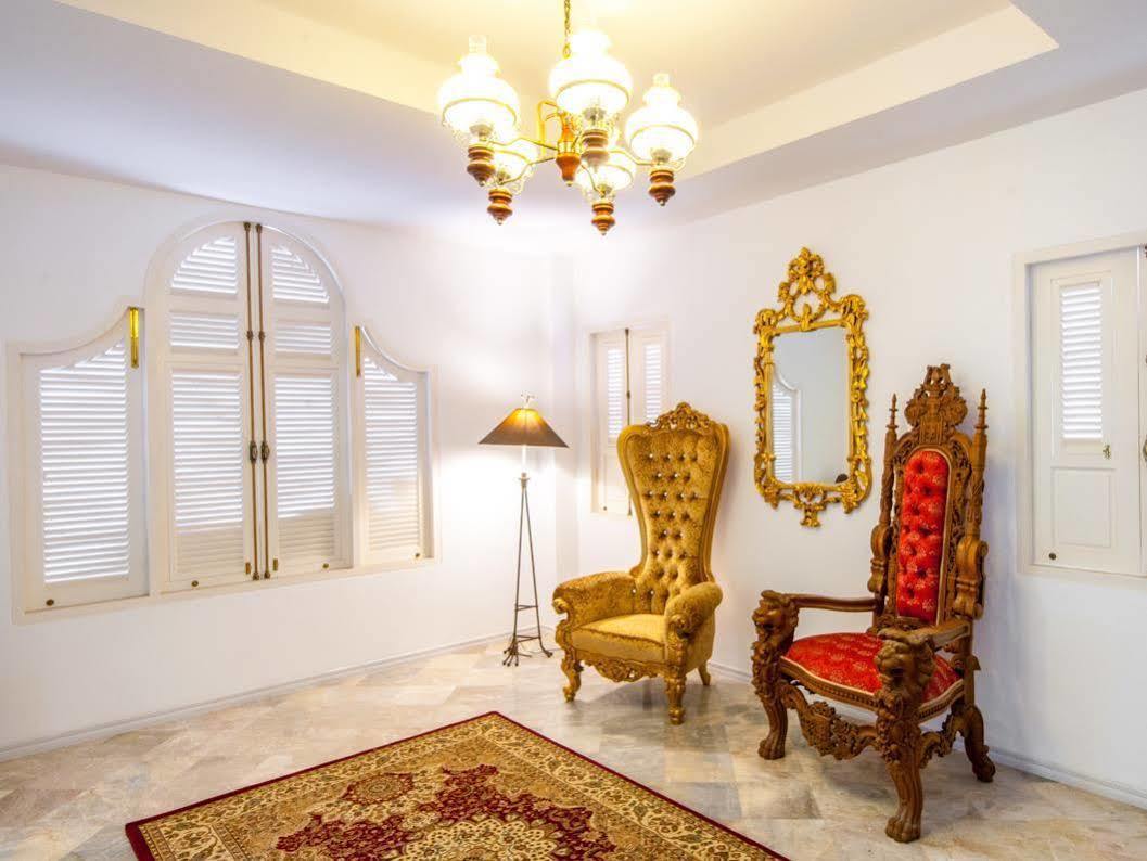 Dharasom' S Colonial House Ξενοδοχείο Μπανγκόκ Εξωτερικό φωτογραφία